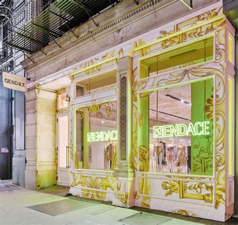 fendi versace shop